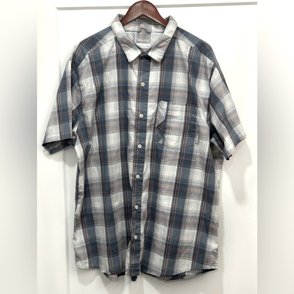 COLUMBIA - Men’s Short sleeve button down shirt-XXL -PreOwned - Great condition